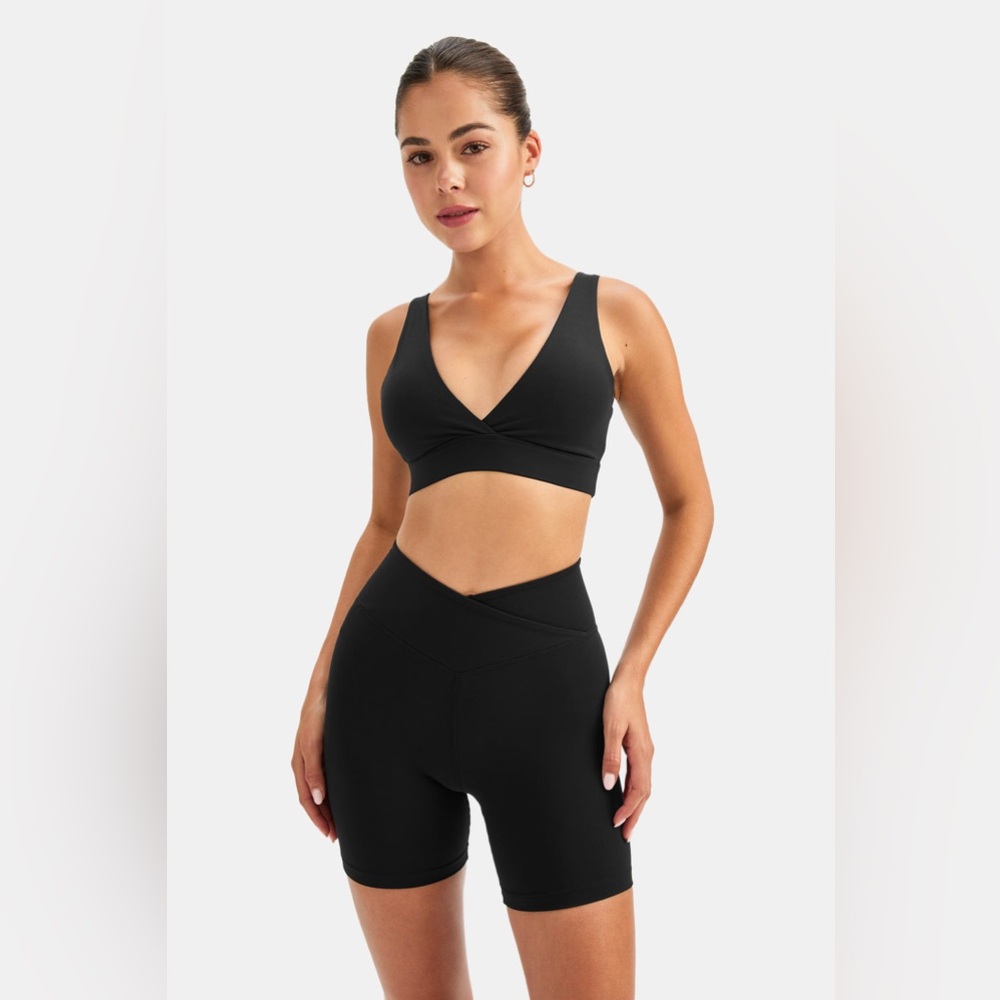 Tala Dayflex V Neck Sports Bra